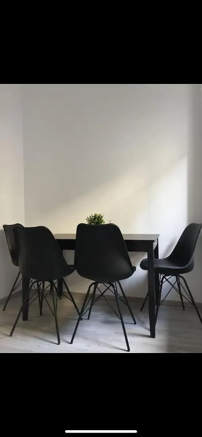 Perfect Home: Cozy 2Br Apt & Balcony Bucarest Romania